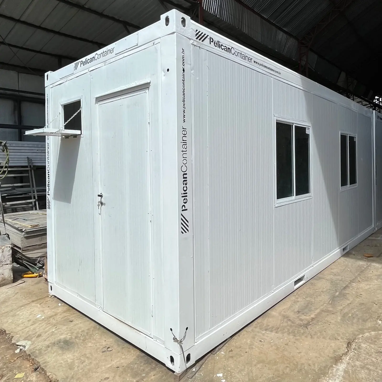 Container modular padrão branco da Pelican Container